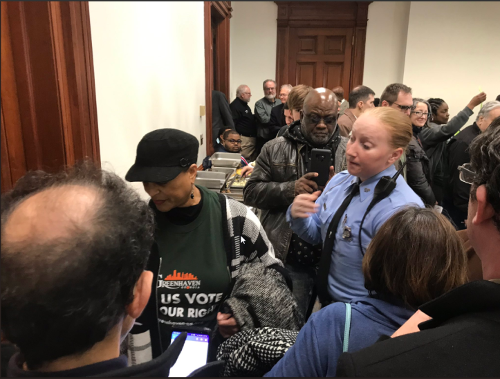 Greenhaven Kathryn Rice gets removed from Georgia State Capitol by Police. If Kathryn doesn't know how to act in public how can she run a country.