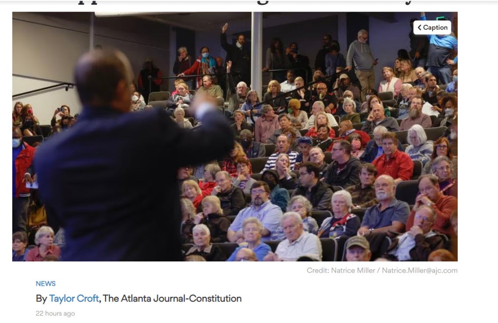 Mableton de-annexation Town Hall